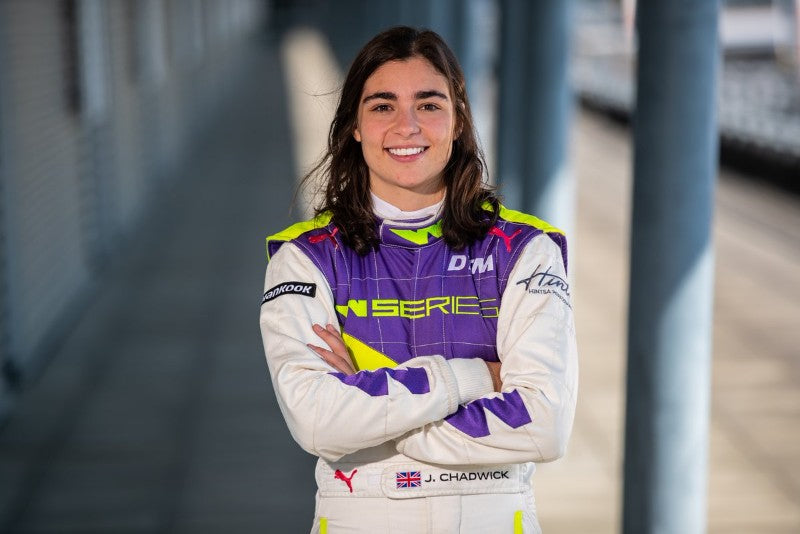 jamie chadwick formula academy w series racing driver