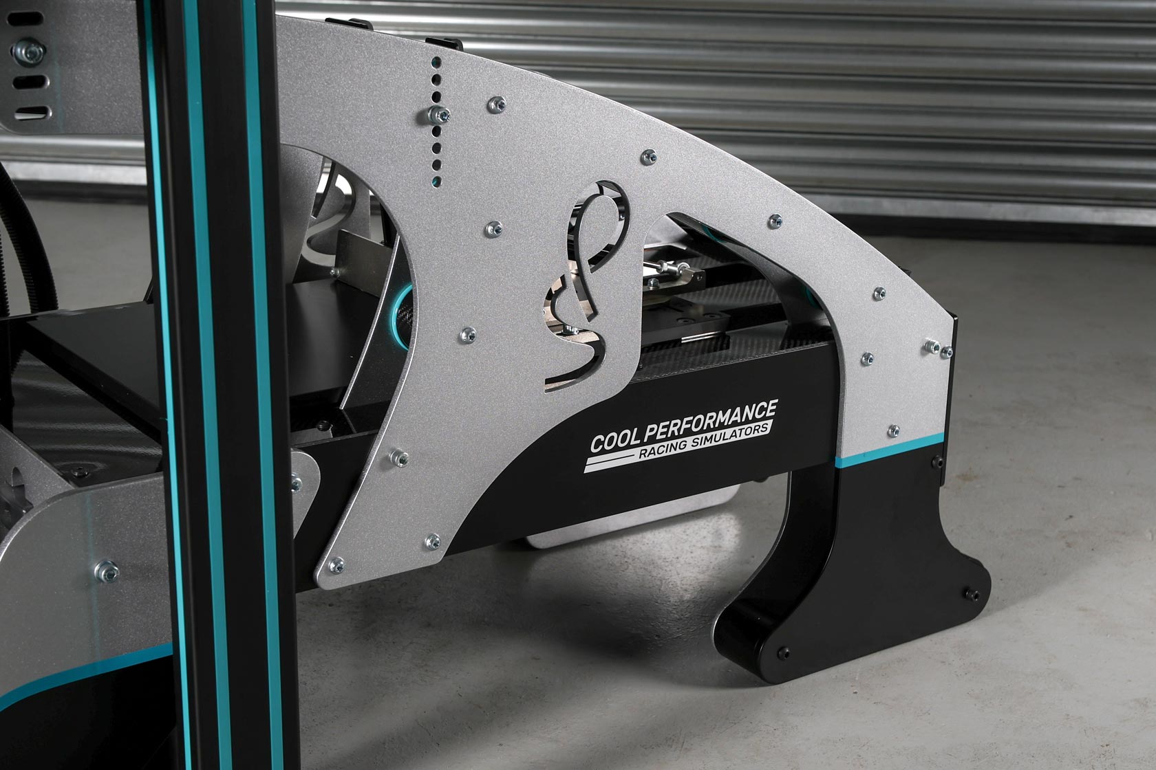 Front side view of Kimi Anonelli's Formula Pro F1 simulator