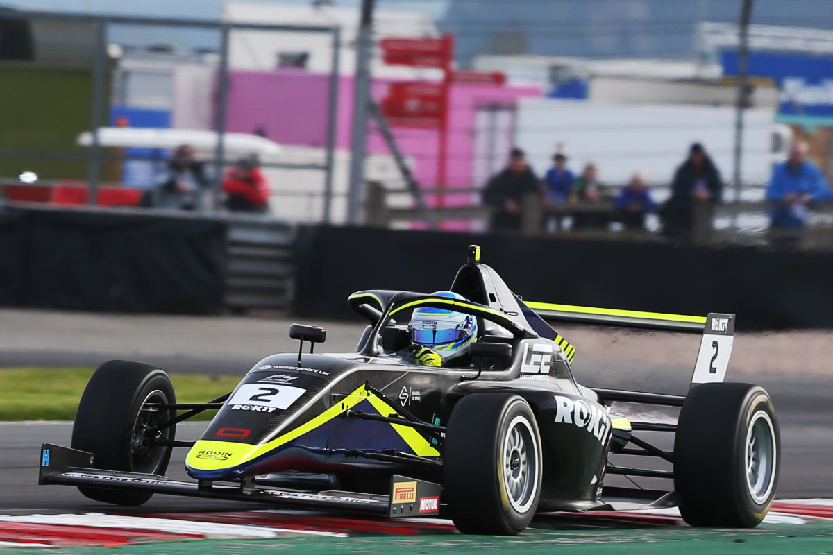 Noah lile f4 driver cool performance rodin