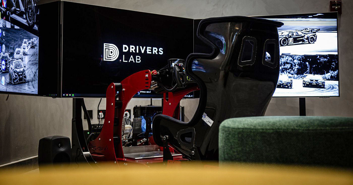 Driver Lab Dubai GT Pro cool performance racing simulator
