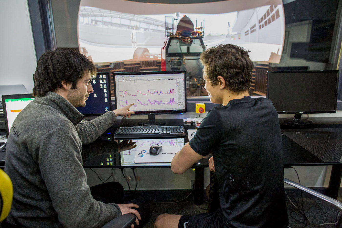 Cool Performance Simulators | Professional F1 & GT Simulators