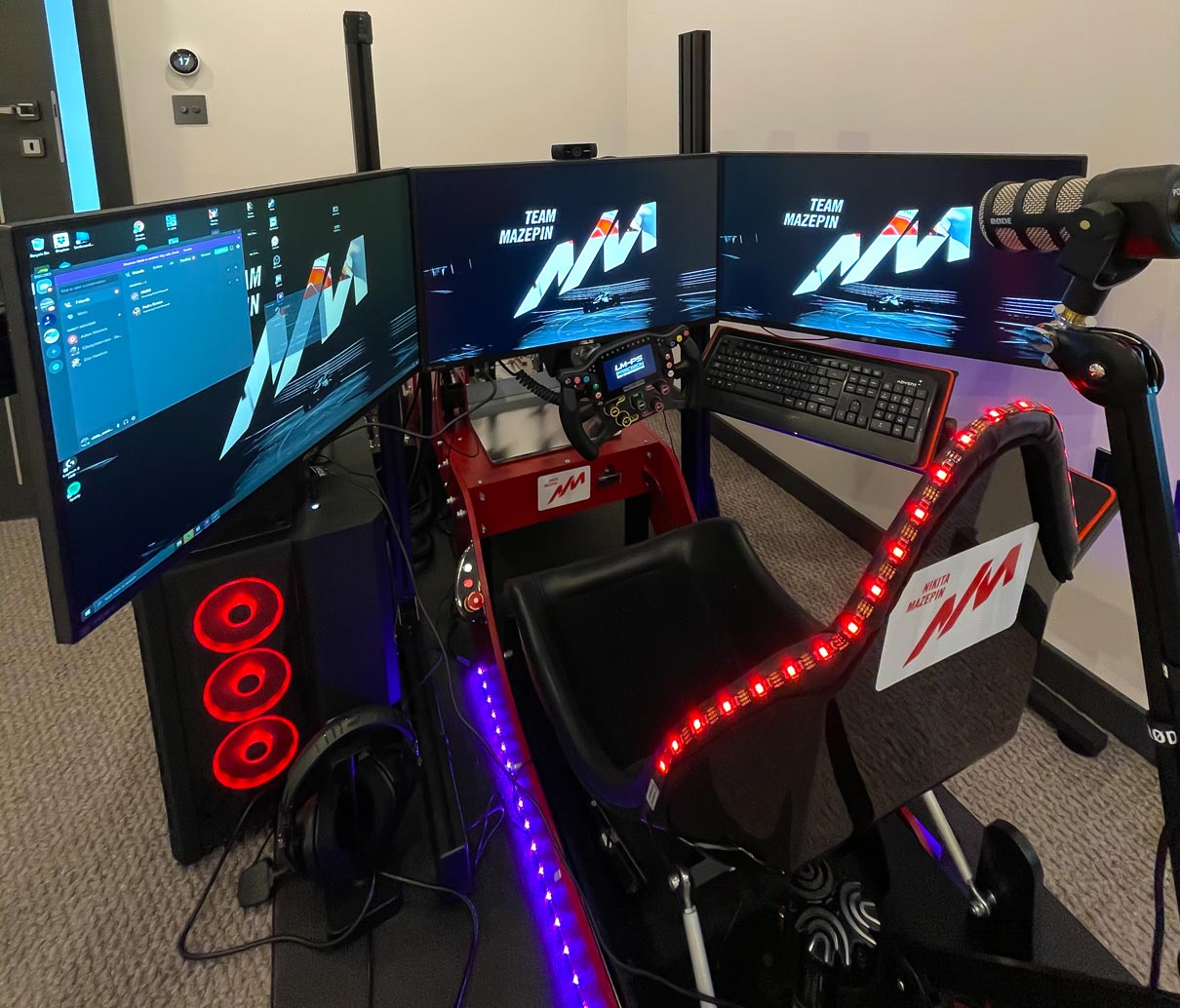 Nikita Mazepin Cool performance F1 Simulator Rig